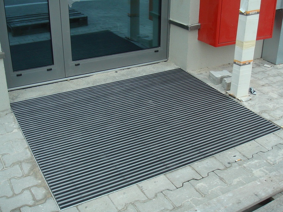CH Jelenia Góra external Entrance flooring systems